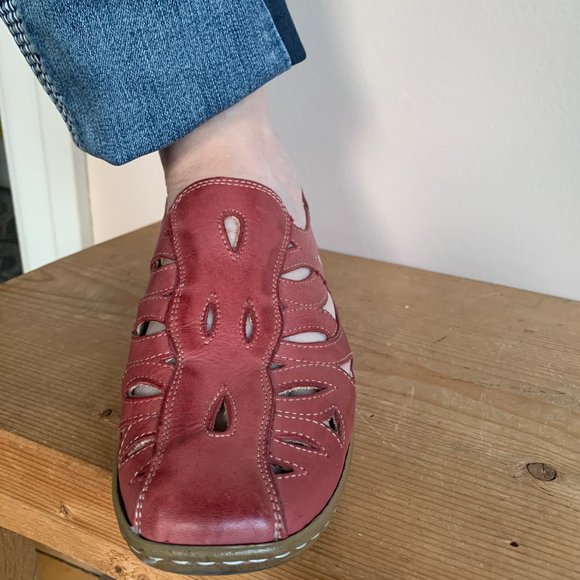 Dusty Rose Leather sligback sandals - Picture 2 of 4